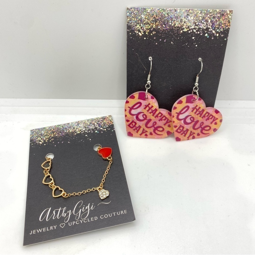 Valentine's Day "Happy Love Day" Pierced Earrings & Gold-Tone Heart Bracelet Set